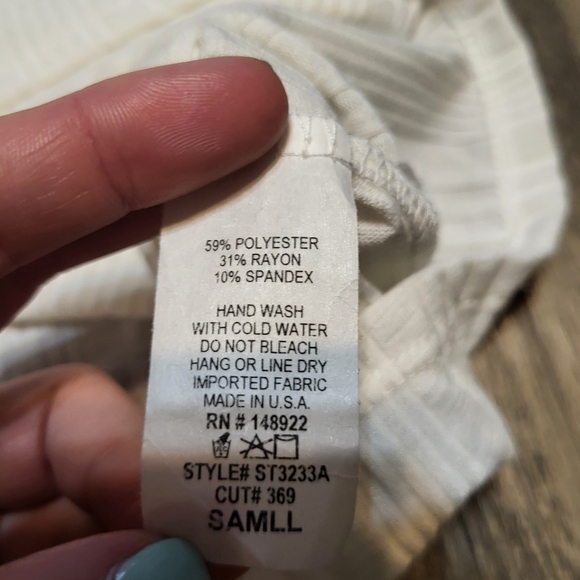 Saints & Hearts Ribbed Shirt Short Sleeve Crew Neck Top Basic Tee Size Small - Picture 5 of 7